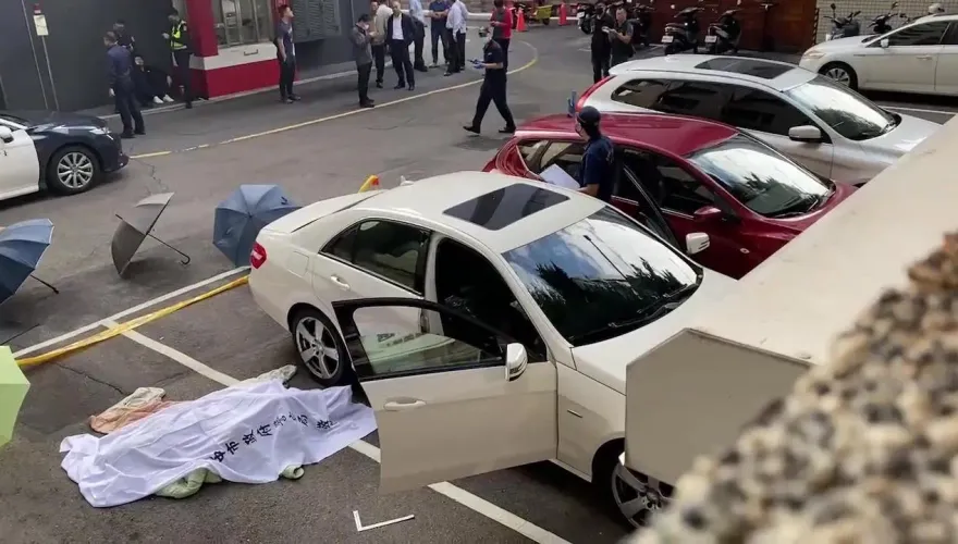 影/台中麥當勞停車場驚悚命案！離異夫妻全身刀傷倒臥車內…雙雙宣告死亡
