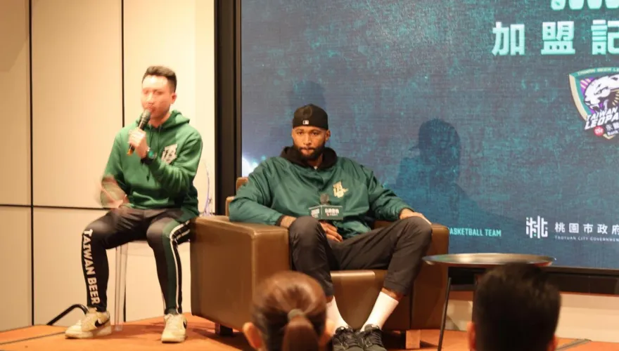 完全不想回NBA！卡森斯：能因為籃球走訪世界各地很開心