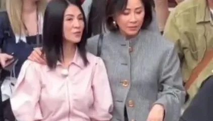 昔同性床戲引轟動！「玉女掌門人」楊采妮再合體劉嘉玲…49歲絕美狀態超驚人