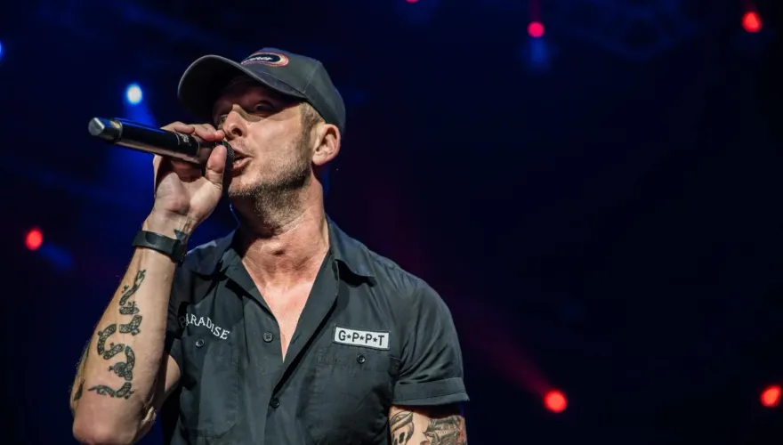 破紀錄！一年內攻南北蛋　OneRepublic主唱喊話高雄「我愛你」