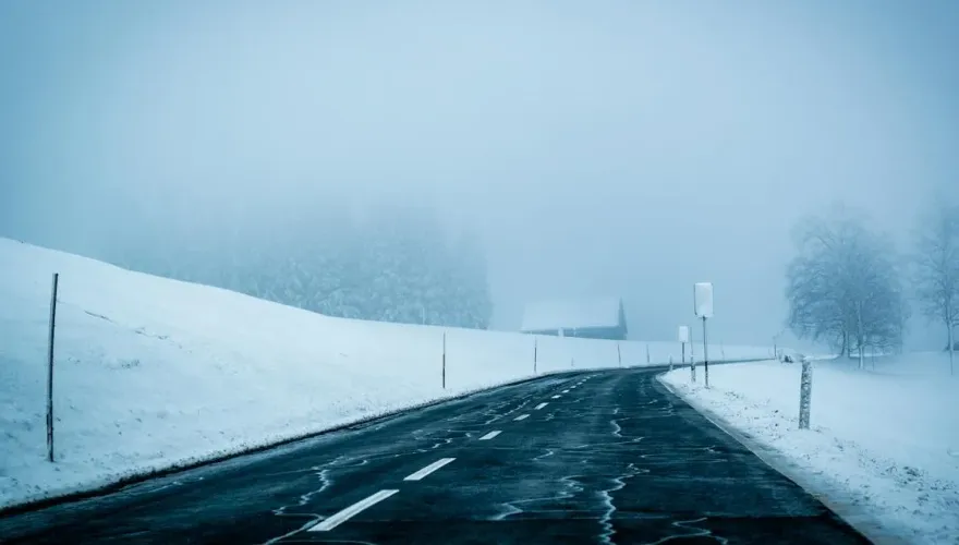 開車注意！寒流來襲「高山有望降雪」　6大路段恐結冰