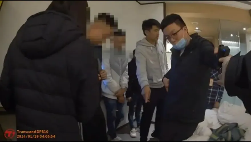 影/攜850萬鉅款交易泰達幣遭拘禁　北市警攻堅救人逮5人