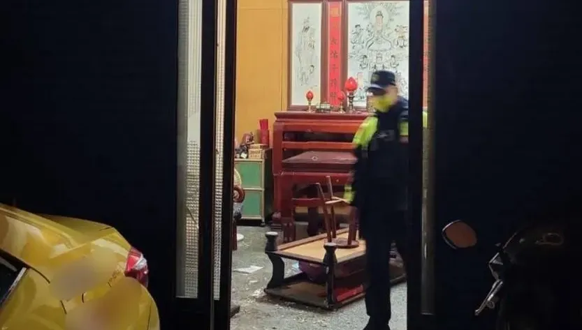 快訊/台中晚間驚傳命案！疑金錢糾紛…弟弟拿球棒K死48歲啃老哥