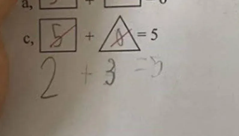 「5+0=5」被打X？家長質疑孩子數學被改錯　網友給出專業解答