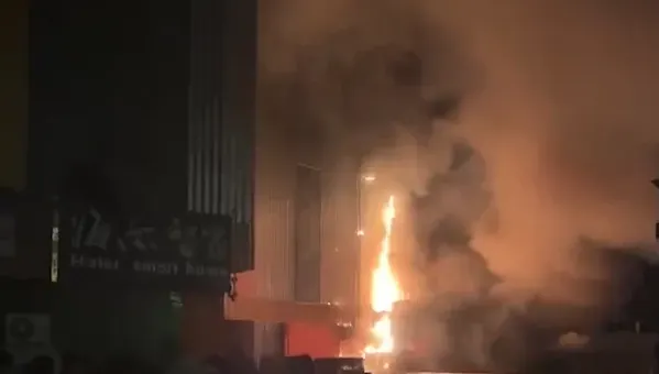 濟南酒店暗夜惡火釀4死！房客破窗綁床單爬下3樓　疑「大廳空調」起火