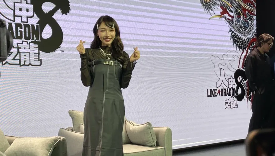 接棒三上悠亞！林襄到夏威夷玩交友軟體　看對眼約外出大談戀愛？！