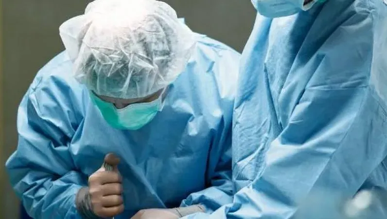 中年男吃「黑布丁」後全身痠痛！病情惡化身亡　醫揭致命原因