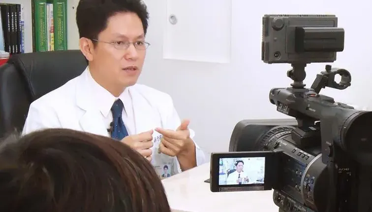 慟！「皮膚科名醫」驚傳過世　彭于賓疑晨跑猝死...醫界震驚哀悼