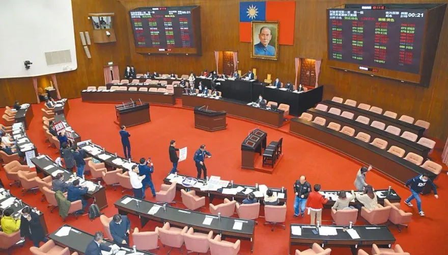 白營立委喊「委員會單一召委制」　他曝民眾黨驚天算計轟：造成嚴重憲政危機