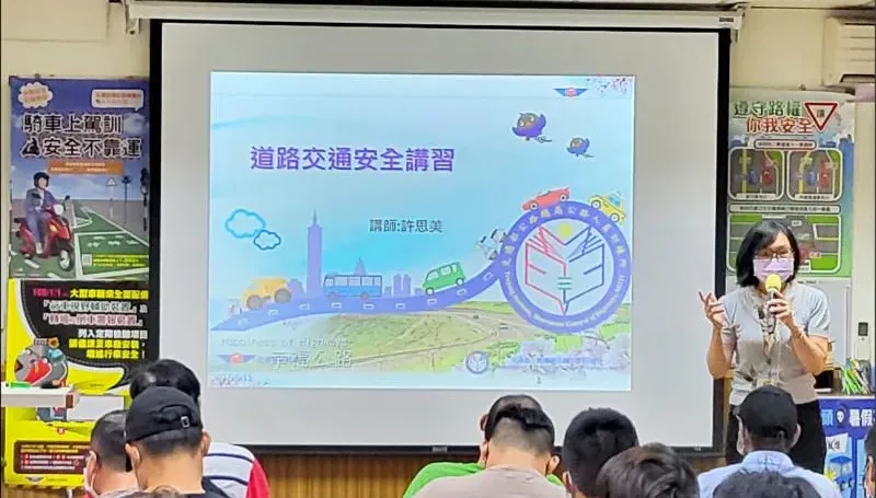 新手駕駛注意！1年內違規記點滿6點　強制上3小時講習