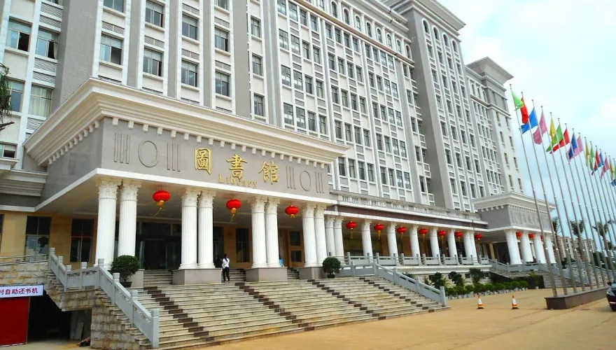 爸媽也有小圈圈！陸大學創「家長群組」　學生哀號：還要被管多久？