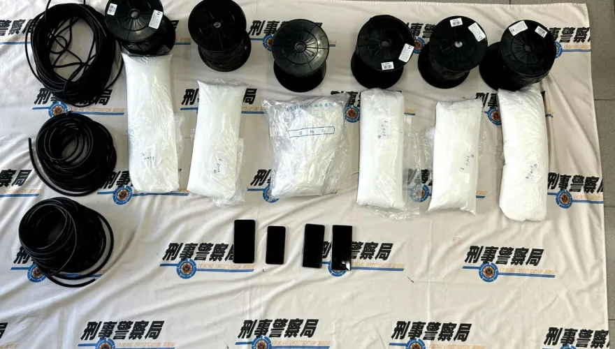 影/法國電纜竟藏18.3公斤K毒　運毒集團喝茫收貨3嫌被逮