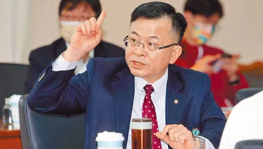 影/ NCC對中天濫罰15連敗！ 侯漢廷痛批：陳耀祥還要被追究刑事責任