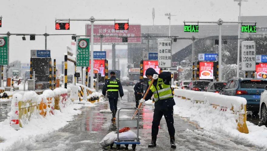 春運遇今冬最強雨雪！河南等5省將下凍雨　氣象台見預報圖直呼「太離譜」