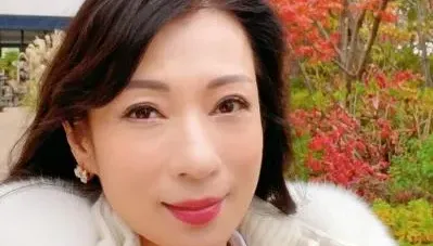 才遭前夫當街痛毆猛踹　溫翠蘋痛苦發文「好像快死了！」