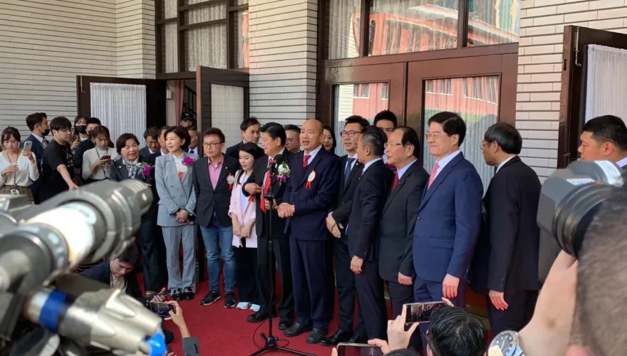影/韓國瑜當選立法院長「願讓游錫堃繼續用官邸」：要創造讓人民幸福的國會