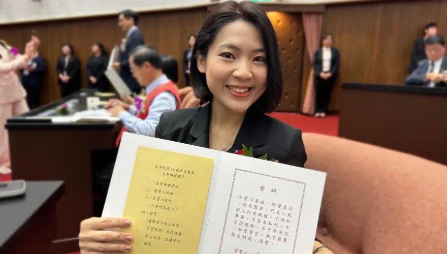 陳昭姿投票「沾印泥」成廢票！　徐巧芯有小撇步：投票前總召這樣提醒