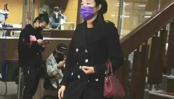 蛇蠍母女鐵鎚謀殺小姑案首開庭！主嫌辯：2名共犯只是水電工來幫修水管
