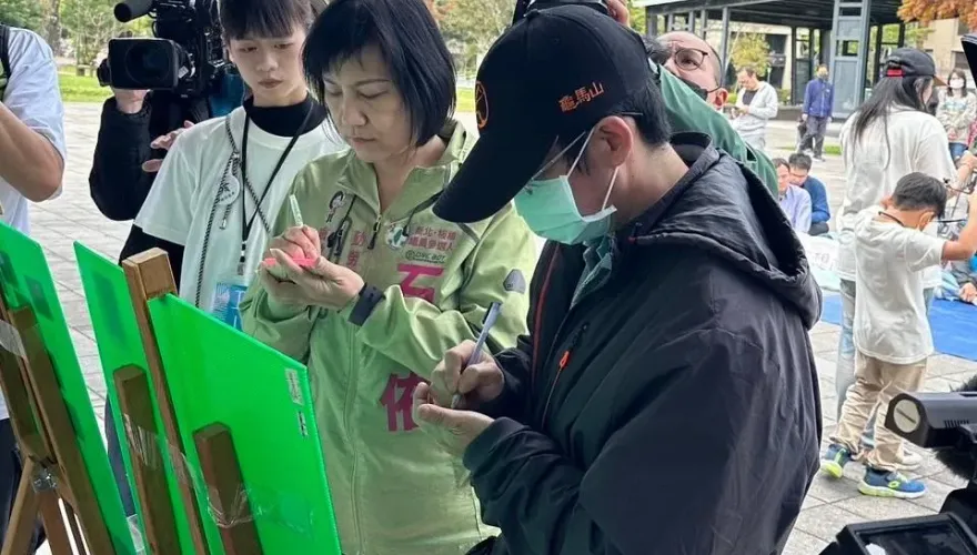 國三割頸案少年父現身淚崩　5點聲明盼修法、廣設校園緊急求救鈴