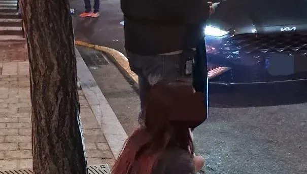 女子酒駕上路撞死機車騎士　第一時間不救人竟抱著狗袖手旁觀