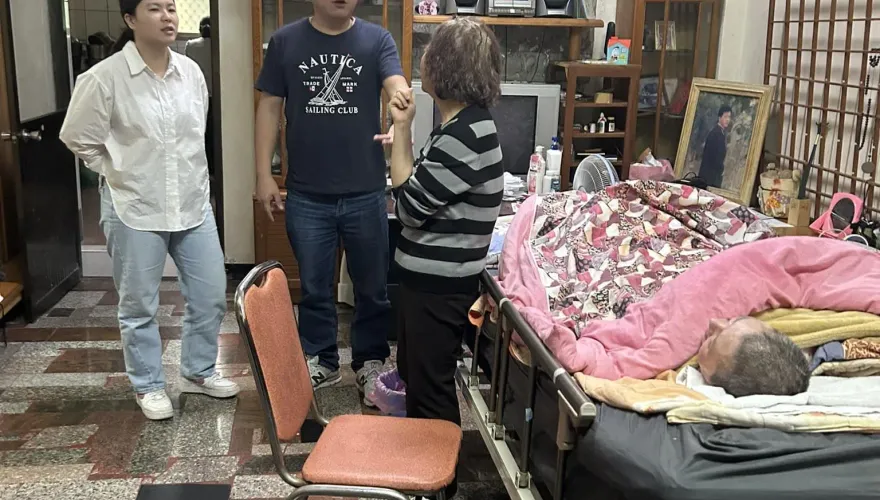 父母1罹癌1植物人！16歲少年休學扛家計　嘉縣議員盼社會大眾伸出援手