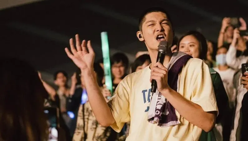 昔出軌毀形象！金曲歌王Leo王離開10年老東家　跑去開Uber原因曝光