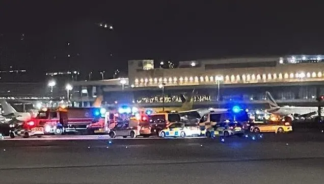 香港機場驚傳「拖機員陳屍停機坪」　疑跌下車遭飛機輾斃慘死