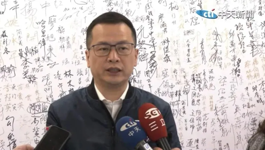 禮讓民眾黨召委藍基層大反彈！羅智強曝1狀況「2黨恐受重創」