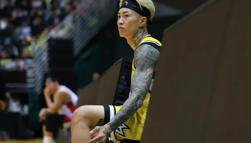 影/滿滿洋蔥！李威廷「滿身刺青、一頭金髮」飆生涯新高13分　獻給天上媽媽
