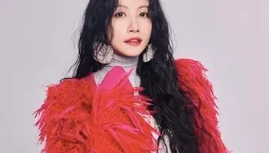 李千娜挺肚黃尚禾唱歌忙胎教　再婚小孩告誡「媽媽很辛苦，拜託你照顧」
