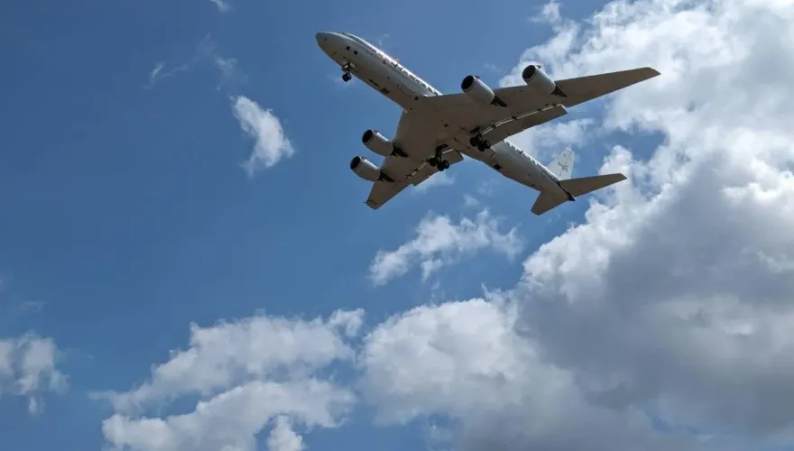快抬頭看！NASA飛機在台灣上空「上上下下」　彭啟明喊：很感動