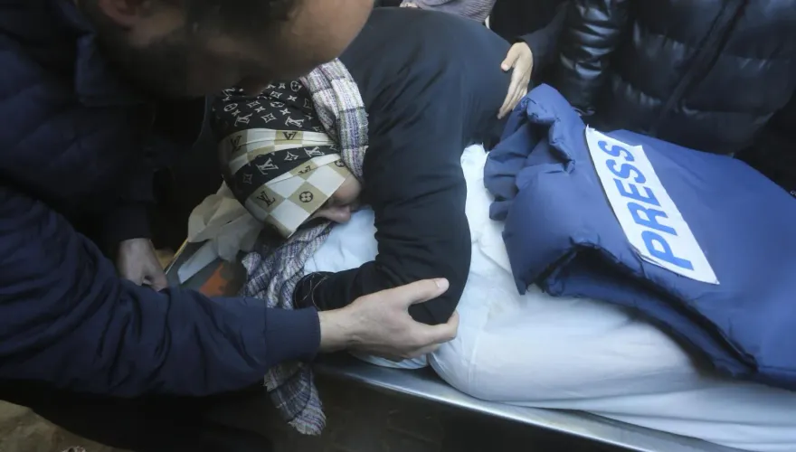 2023年全球99名記者遭殺害　 其中77人命喪以哈戰爭