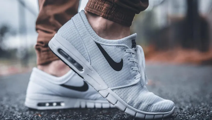 搭上裁員列車！Nike全球逾1600人被開除　16日起開鍘分兩批執行