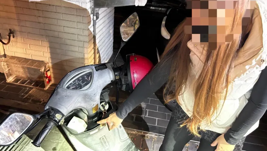 影/機車藏毒品辯稱是「面膜和保健食品」　台中女講話太ㄎㄧㄤ遭警識破