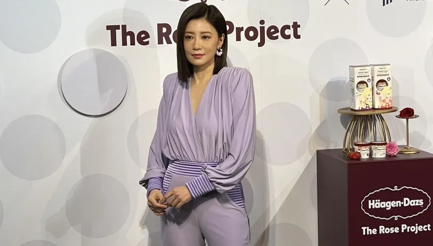 梧桐妹鼻環、舌環全上身　賈靜雯尊重：平安健康就好
