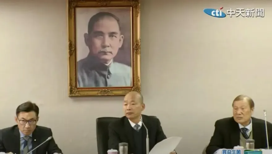 影/曝韓國瑜「力挽朝野協商」內幕！徐巧芯：民眾黨團提前離席