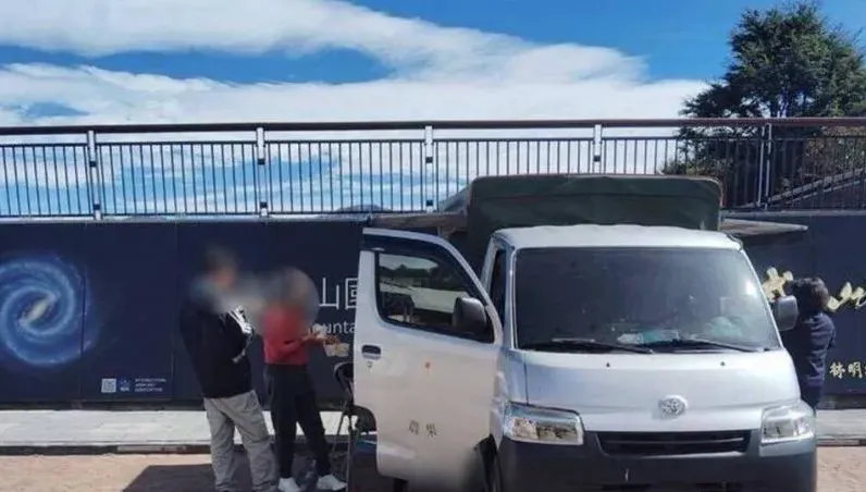 當自己家？合歡山「發財車」佔停車場野炊還嗆管理員　最多罰1千