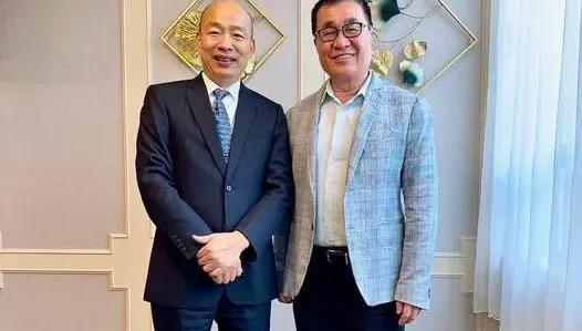 韓國瑜秀與李四川合照　期許「永遠的兄弟」一起為台灣打拼