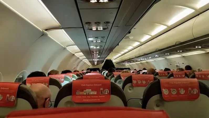 飛機為何沒有「第4、13、14、17排座位」？ 　原因揭曉