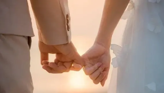 單親媽擔心女兒「嫁錯郎」想帶去結紮　網傻眼：她不是妳的物品