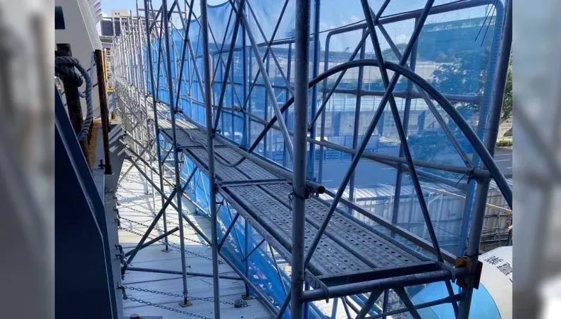 南港三井lalaport工地電纜遭竊！男攀3層樓高鷹架…疑缺錢買毒鋌而走險