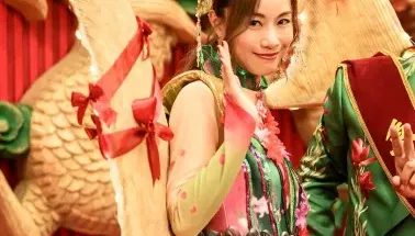 林明禎化身嬌俏「死屍新娘」　鄧麗欣穿大魚翅尬場經典龍蝦裝
