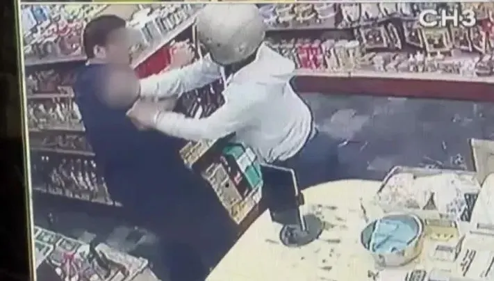 驚悚！台南男利剪狂刺雜貨店老闆　動機曝光...想殺前東家「練習殺人」