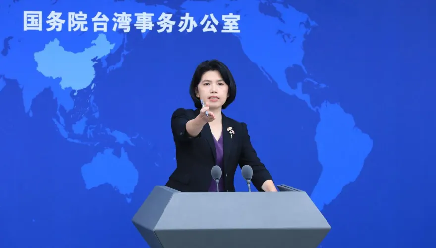 漁船翻覆炎上！陸國台辦砲轟管碧玲「極為冷血」　傳本尊FB帳號顯示：觀看直播中