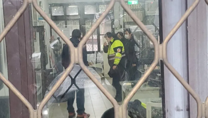 快訊/殉職員警家屬悲痛到場！　鑑識小組「來了又閃人」原因曝光