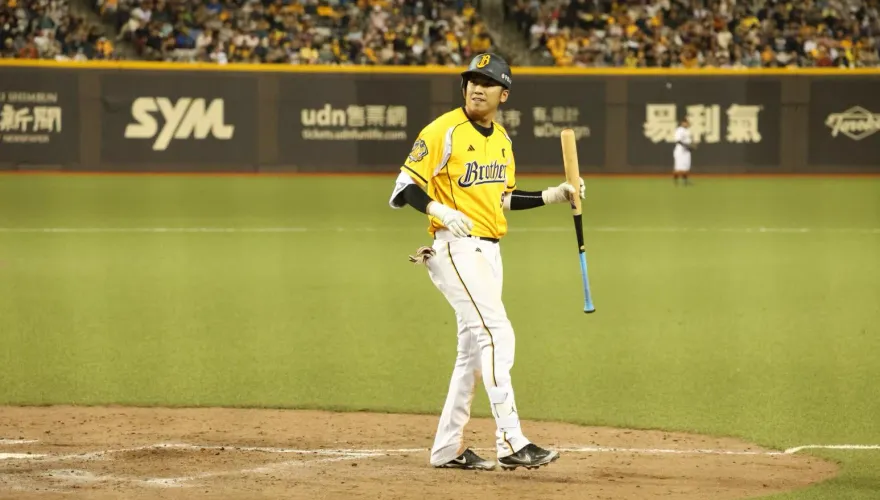 讀賣巨人來台/敲交流賽中信兄弟首安！　隊長王威晨：感動、幸福、珍惜