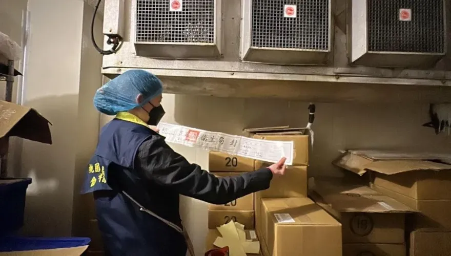 快訊/海底撈「血旺調味料」驗出蘇丹紅！業者正式回應了