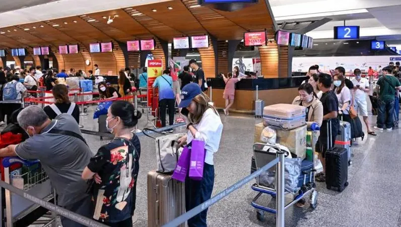 桃機跑道維修大塞！　他苦等4小時「班機被取消」