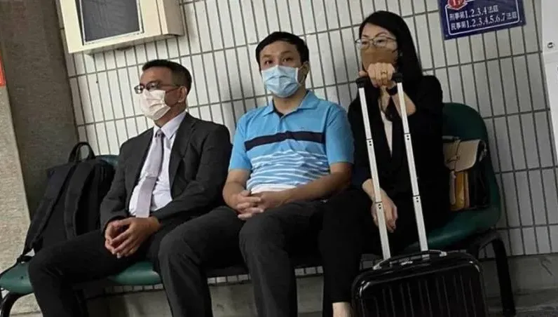 五億高中生夏男「4次出庭冬夏穿同件」！警大教授：有溝通障礙