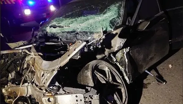 影/「車頭全毀」害死鄰座少年還釀2600戶停電！雲林死亡車禍「爆炸瞬間」曝